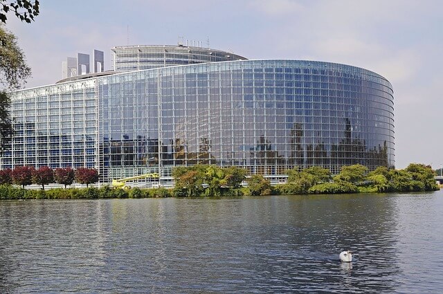 european-parliament-g496ea0000_640