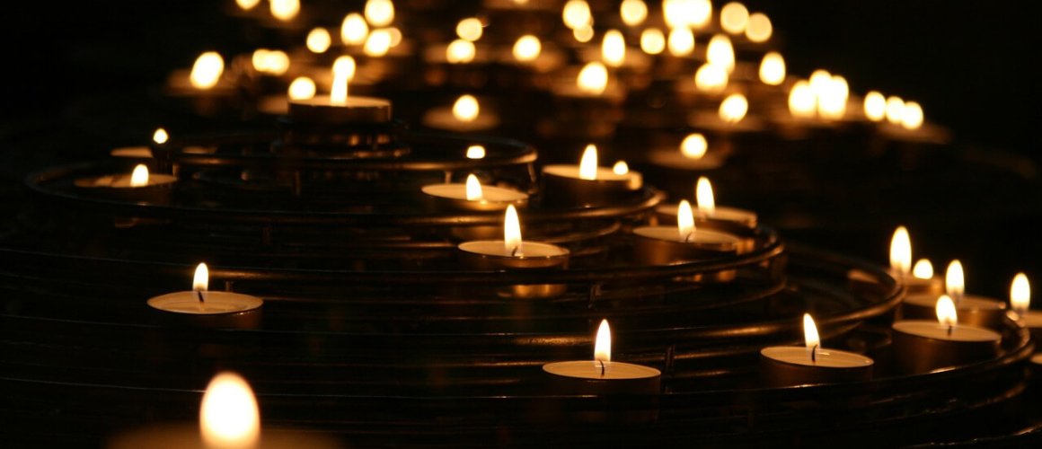 candlelights-1868525_1280